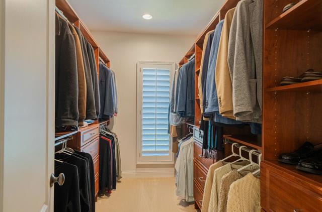 407 Mirador Court, Monterey CA: https://media.crmls.org/mediaz/14e3f0da-d8ac-4657-ba8c-e3e6f8f5f0be.jpg