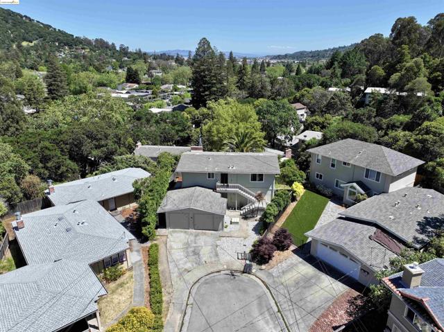 29 Leafwood Cir, San Rafael, California 94901, ,Multi-Family,For Sale,Leafwood Cir,41059417