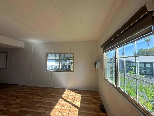 15 Lazy B Drive, Palm Desert CA: https://media.crmls.org/mediaz/14e77b79-b3e0-48d6-a077-c2c047599856.jpg