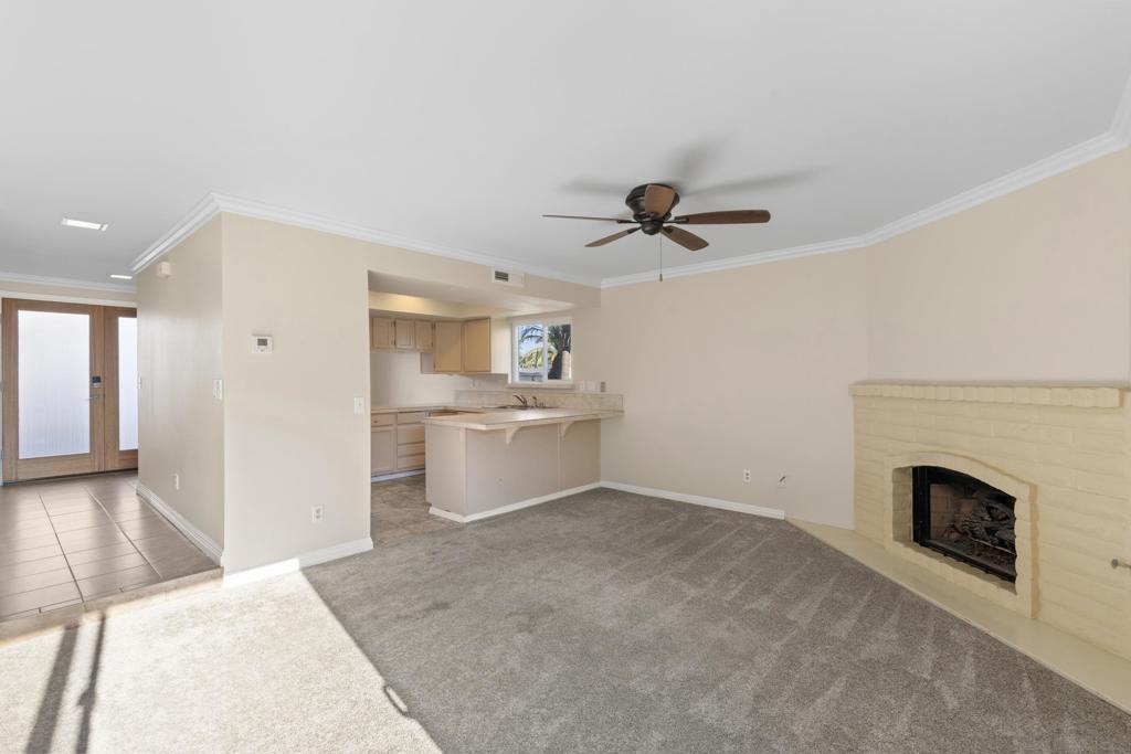 852 Diamond St - photo 16