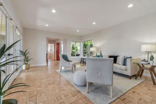 1620 Chestnut Street, San Carlos CA: https://media.crmls.org/mediaz/14e98f86-4d11-4c0c-88b9-c4ce414d4451.jpg