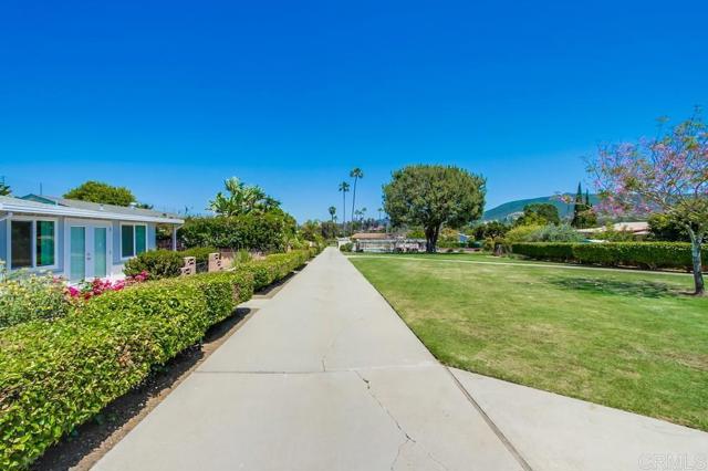 Detail Gallery Image 25 of 29 For 1553 La Casita Dr, San Marcos,  CA 92078 - 2 Beds | 2 Baths