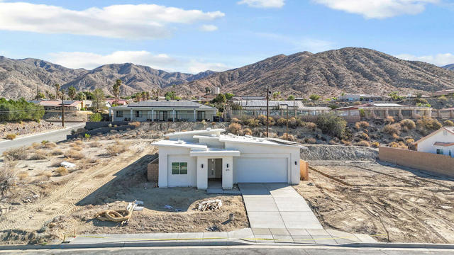 66778 Casa Grande Drive, Desert Hot Springs CA: https://media.crmls.org/mediaz/14eab2e3-4840-4f60-98d9-a8ccc4720ccf.jpg