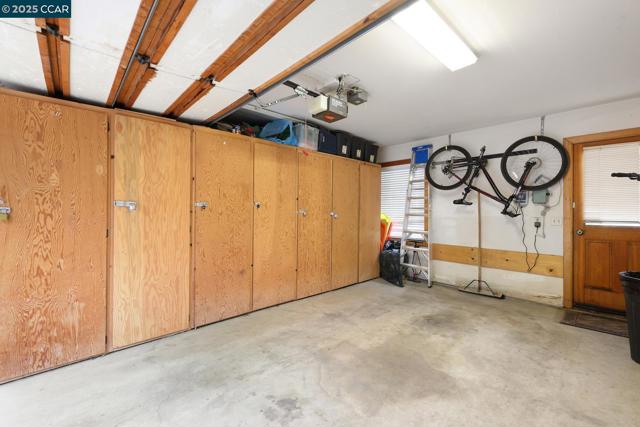 5768 N Lake Blvd, Carnelian Bay CA: https://media.crmls.org/mediaz/14eb7a71-d029-4aa5-b288-af0790a6c87b.jpg
