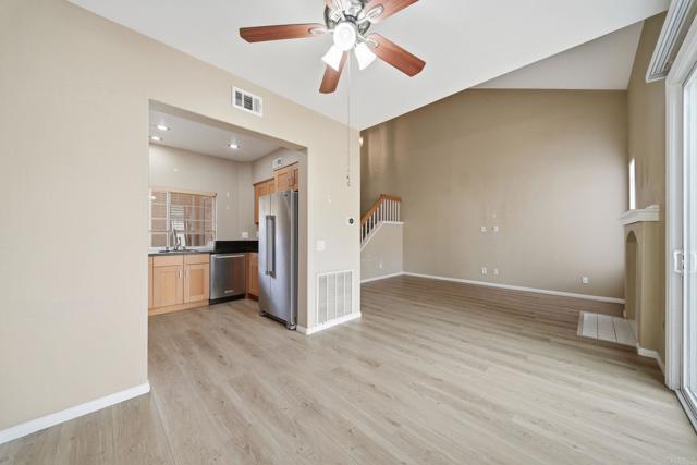 Detail Gallery Image 9 of 50 For 10974 Creekbridge Pl, San Diego,  CA 92128 - 2 Beds | 2/1 Baths