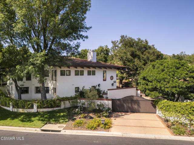 4525 Rayburn Street, Westlake Village CA: https://media.crmls.org/mediaz/14ed2d9f-445b-40ae-8a7a-f1240043b878.jpg