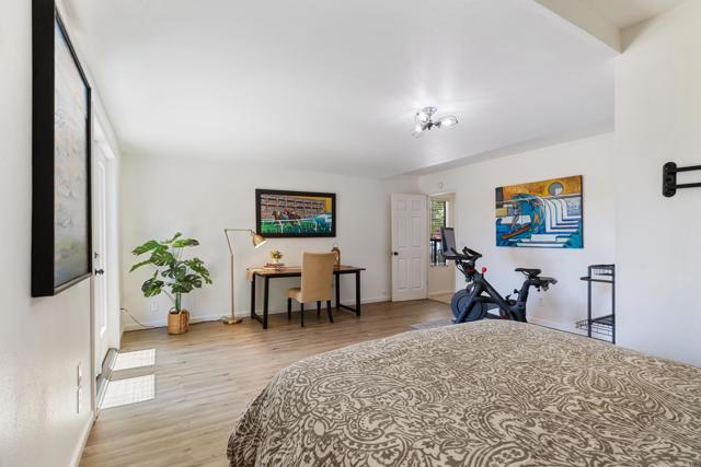 28551 Meadow Glen Way W, Escondido CA: https://media.crmls.org/mediaz/14ed37a3-af4d-42b0-aed1-3ef93adcd509.jpg