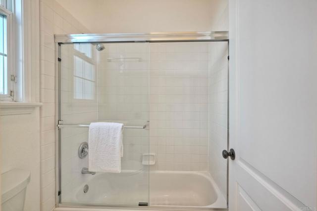 1664 Aryana Drive, Encinitas CA: https://media.crmls.org/mediaz/14eda904-1035-4816-9d4d-37882ee09501.jpg
