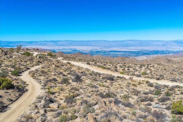 Image 75 of 80 For 57795 Big Horn Drive