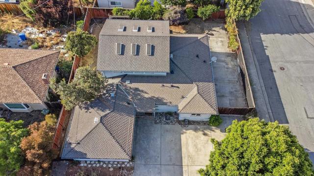3171 Verdant Way, San Jose CA: https://media.crmls.org/mediaz/14ee3314-e5f1-4932-8866-b6f21a75c4b4.jpg