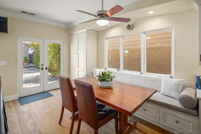 867 E Avenue, Coronado CA: https://media.crmls.org/mediaz/14eecf18-7ea7-47d1-9b84-e39befddcb53.jpg