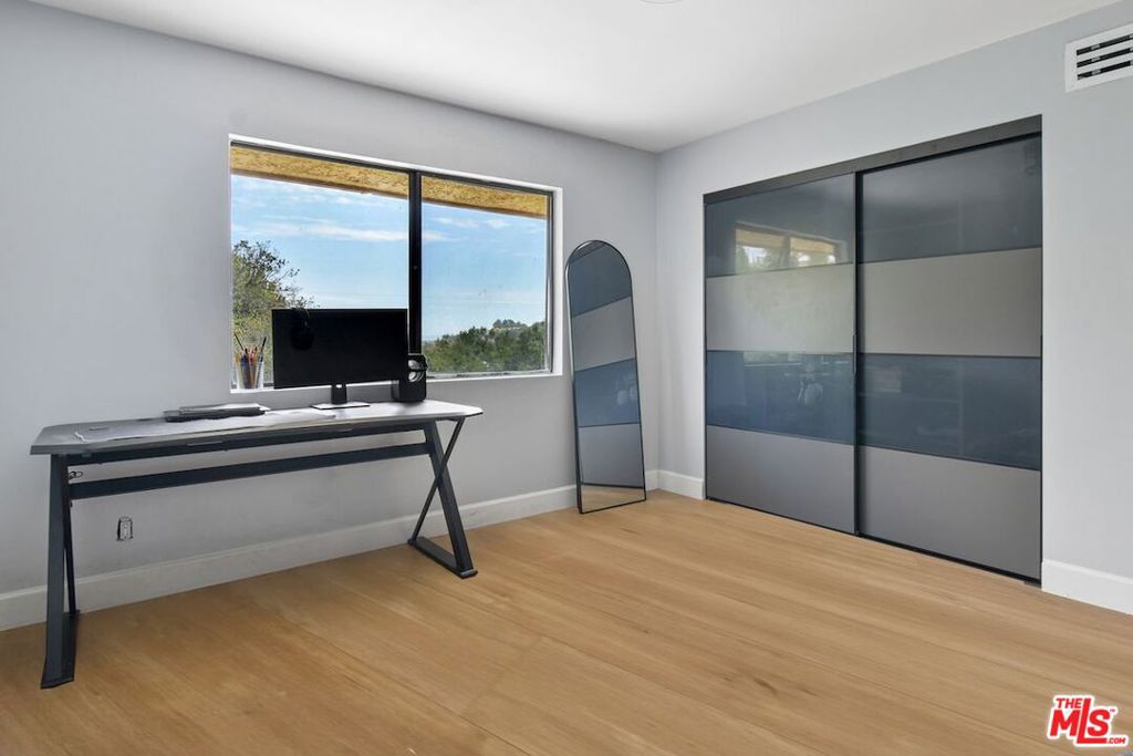 MLS #26915335 image #39