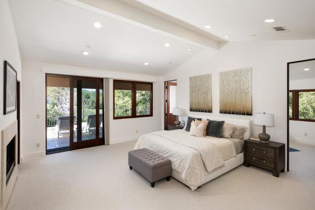 Image 9 of 32 For 1330 Villa Drive