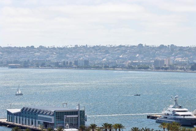 700 Front St, San Diego CA: https://media.crmls.org/mediaz/14f3c93a-5faa-4cb0-9534-fd8ed2379e48.jpg