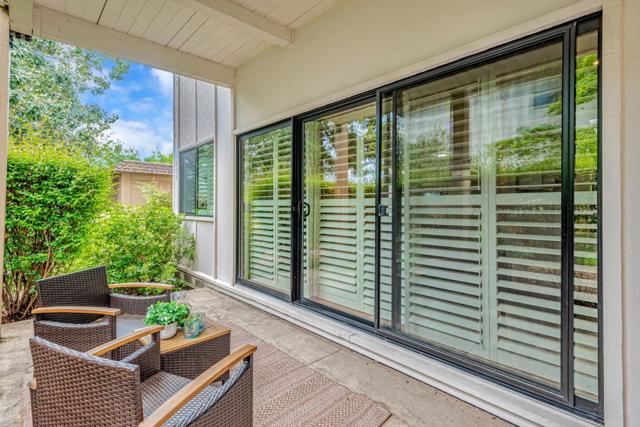 1294 Woodside Road, Redwood City CA: https://media.crmls.org/mediaz/14f3d814-c594-415d-ae60-2563cb36004d.jpg