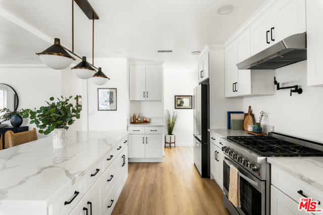 3627 W 64th Street, Los Angeles CA: https://media.crmls.org/mediaz/14f47af9-f631-438d-bec9-afa9b6a14691.jpg