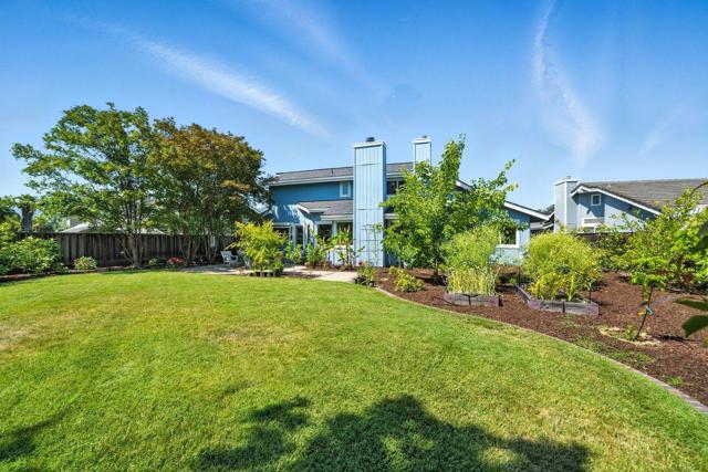 5942 Porto Alegre Drive, San Jose CA: https://media.crmls.org/mediaz/14f4cc38-ccef-4a6b-abf8-78dc7cfe951a.jpg