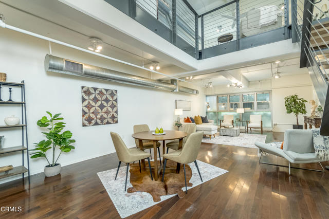 Detail Gallery Image 7 of 38 For 510 S Hewitt St #106,  Los Angeles,  CA 90013 - 2 Beds | 2 Baths