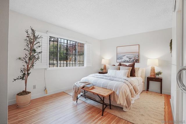 945 Nacion Avenue, Chula Vista CA: https://media.crmls.org/mediaz/14f5d51e-d596-4852-8c8f-27919d602695.jpg