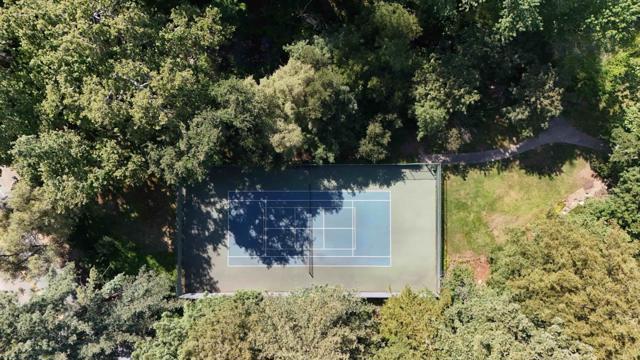 14673 Fieldstone Drive, Saratoga CA: https://media.crmls.org/mediaz/14f60cad-b16c-4061-869c-4955eb9447a3.jpg