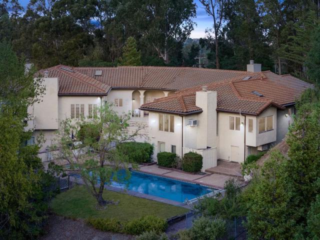 1035 Macadamia Drive, Hillsborough CA: https://media.crmls.org/mediaz/14f742e9-b410-43ac-8ba2-a617052eed54.jpg