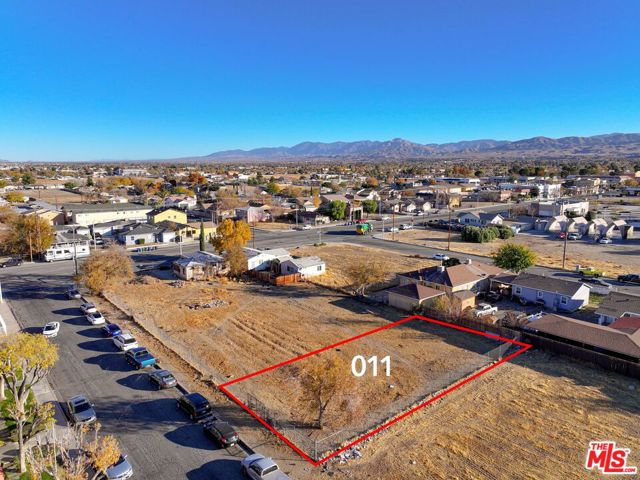 Image 10 of 19 For 38543 10th Street