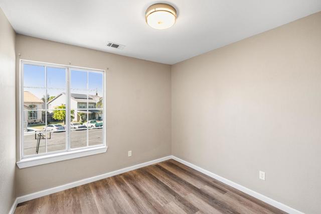 3330 Konig Court, Stockton CA: https://media.crmls.org/mediaz/14f8aa01-b70c-4d32-ad69-f8cffc61a90c.jpg