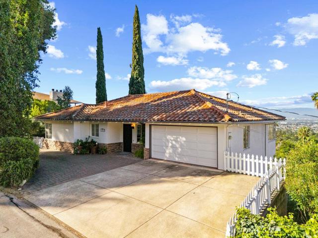 15711 Highland Drive, San Jose CA: https://media.crmls.org/mediaz/14f8e0d8-c706-4194-8394-919697852c39.jpg