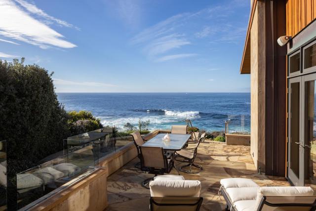 104 Yankee Point Drive, Carmel CA: https://media.crmls.org/mediaz/14f90a75-9deb-4441-b2fa-df7dea4bdaa6.jpg