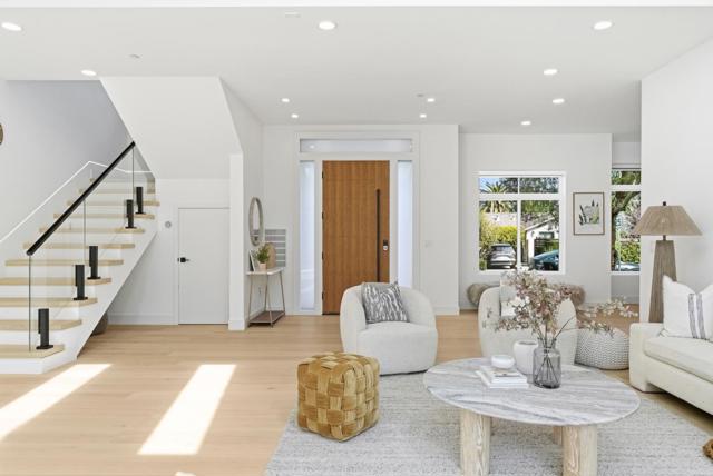 395 Martens Avenue, Mountain View CA: https://media.crmls.org/mediaz/14f9db10-9d09-48c2-81d6-5003f21f137f.jpg