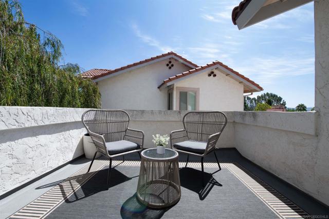 6581 Camino Capistrano, Carlsbad CA: https://media.crmls.org/mediaz/14f9dcf7-296a-44cb-865b-a612633604d9.jpg