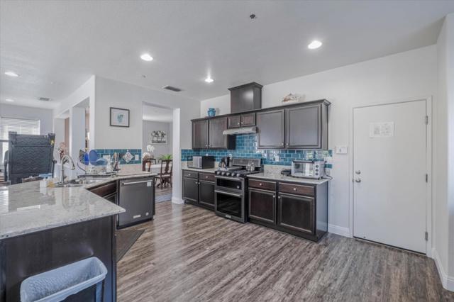 Image 8 of 18 For 7533 Hazelton Way