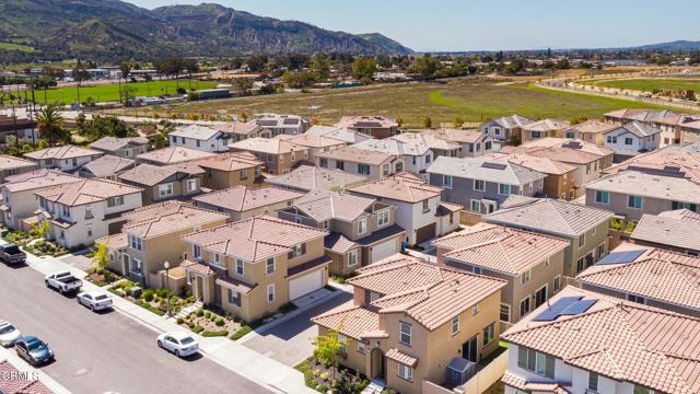 342 Fuerte Drive, Santa Paula CA: https://media.crmls.org/mediaz/14faefee-f28e-4075-b053-c4651401b784.jpg