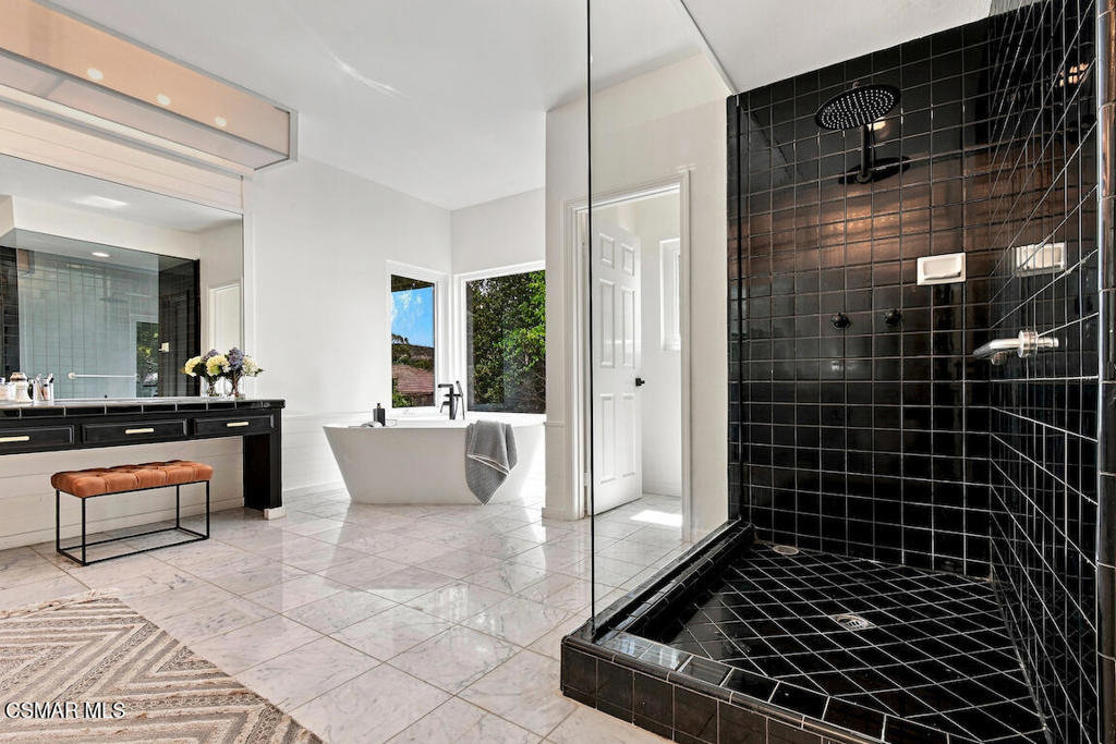 MLS #226003684 image #24