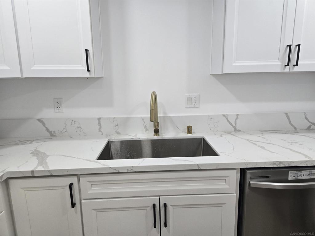 3133 54th St - photo 12