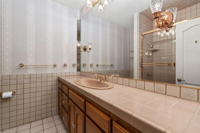 Image 14 of 49 For 2731 Schenley