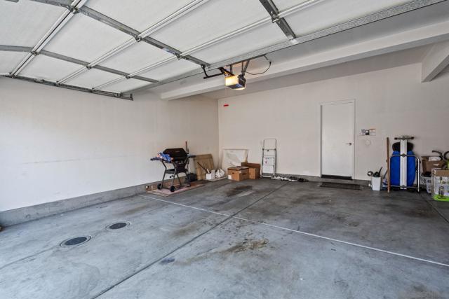 13033 Lamia Point, San Diego CA: https://media.crmls.org/mediaz/14fd606a-8206-4bd0-bd40-e00abfdfe748.jpg
