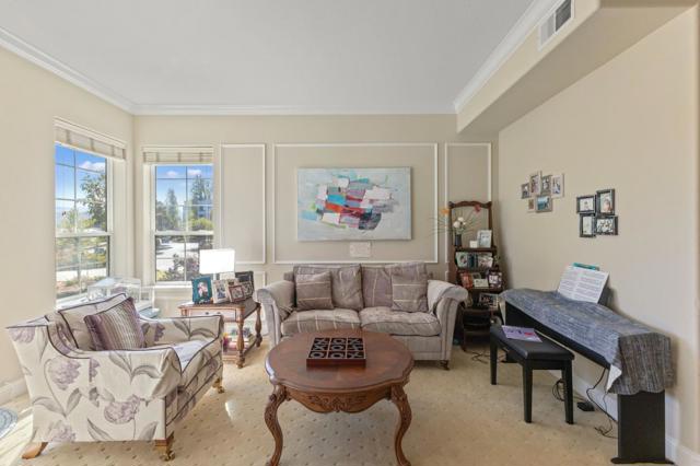 740 Promontory Point, Foster City CA: https://media.crmls.org/mediaz/14ff2ddc-65e4-428e-8bae-f3fa20f2aae7.jpg