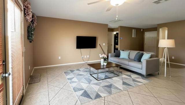 52402 Michelle Drive, Coachella CA: https://media.crmls.org/mediaz/150102fd-d0a7-424c-90fa-818e949bcafc.jpg