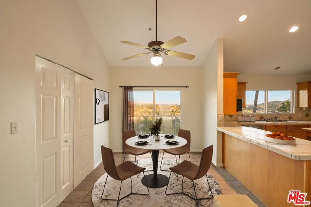 2447 Norwalk Avenue, Los Angeles CA: https://media.crmls.org/mediaz/1502735e-d1d8-4c23-a342-9f215b3112f8.jpg