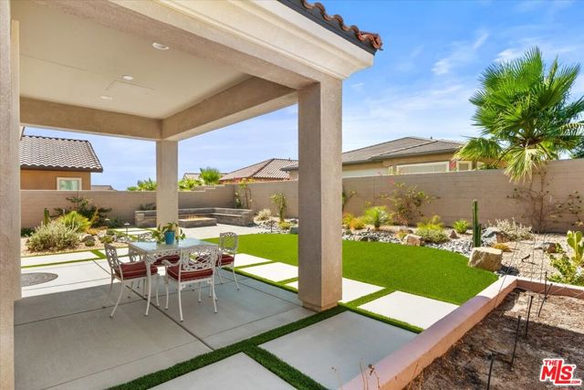 43 Zinfandel, Rancho Mirage CA: https://media.crmls.org/mediaz/1503b417-00c9-41f8-a2af-26a069e97b8a.jpg