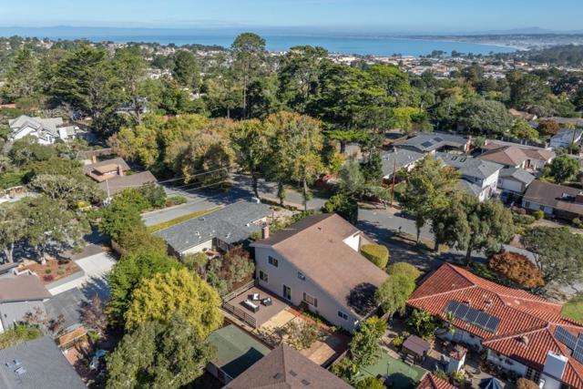 981 Monterey Circle, Monterey CA: https://media.crmls.org/mediaz/1503d60f-61b0-420c-9655-47a31731f9d1.jpg