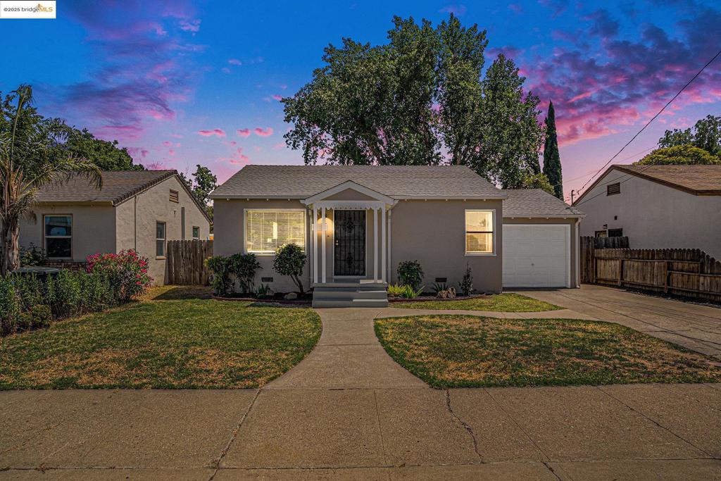 315 W Madill St