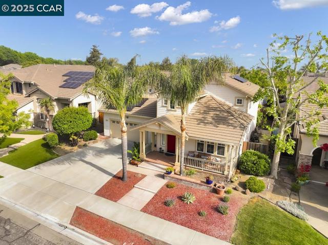 755 Boltzen St, Brentwood CA: https://media.crmls.org/mediaz/15051681-6b0c-4e1c-9ea5-7a068bbd2ca3.jpg