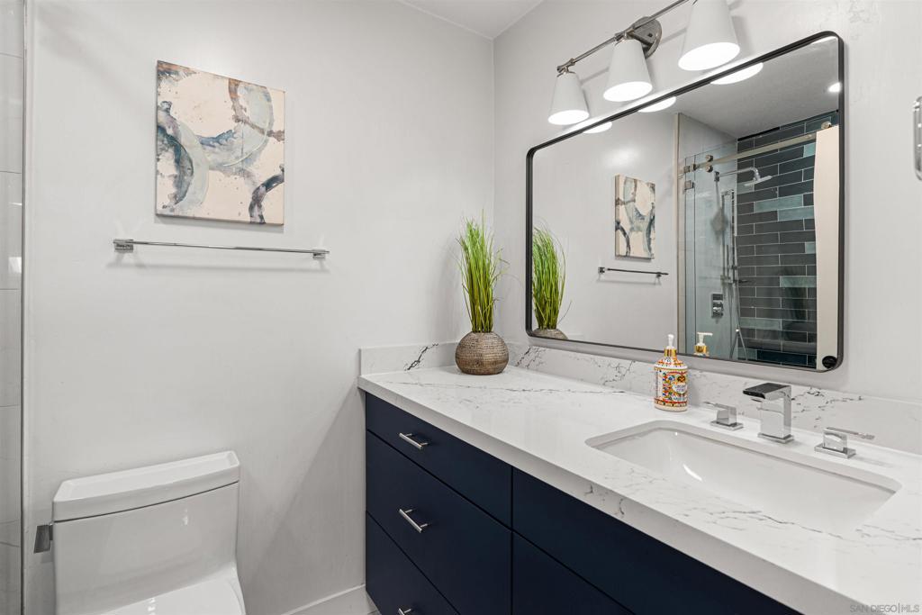 8308 Regents Rd - photo 16