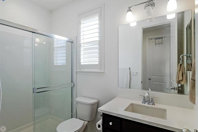 Image 34 of 60 For 17723 Griswold Ct
