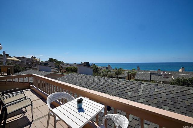 561 S Sierra Avenue, Solana Beach CA: https://media.crmls.org/mediaz/15086f85-fa37-49bd-a490-a7a2dbacb746.jpg