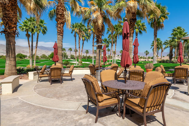 80208 Avd Linda Vista, Indio CA: https://media.crmls.org/mediaz/1508bb9a-487b-41c0-b49d-5a25548ef7f4.jpg