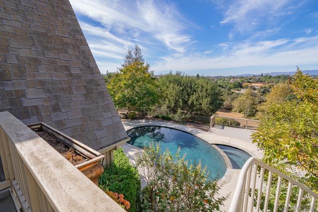 5 Rolling View Lane, Fallbrook, California 92028, 5 Bedrooms Bedrooms, ,5 BathroomsBathrooms,Single Family Residence,For Sale,Rolling View Lane,240024533SD