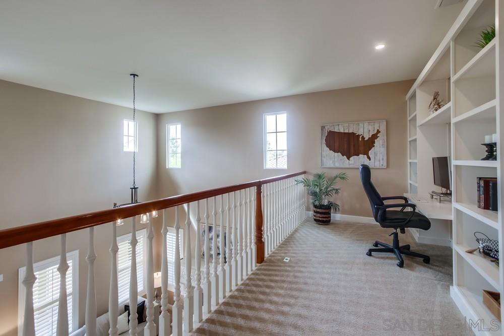 MLS #250025773SD img 23